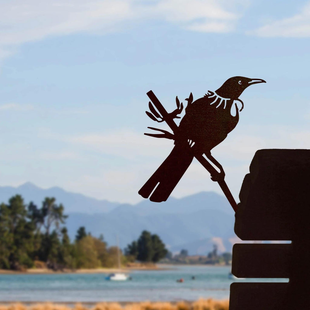 MetalBird Tui Garden Art