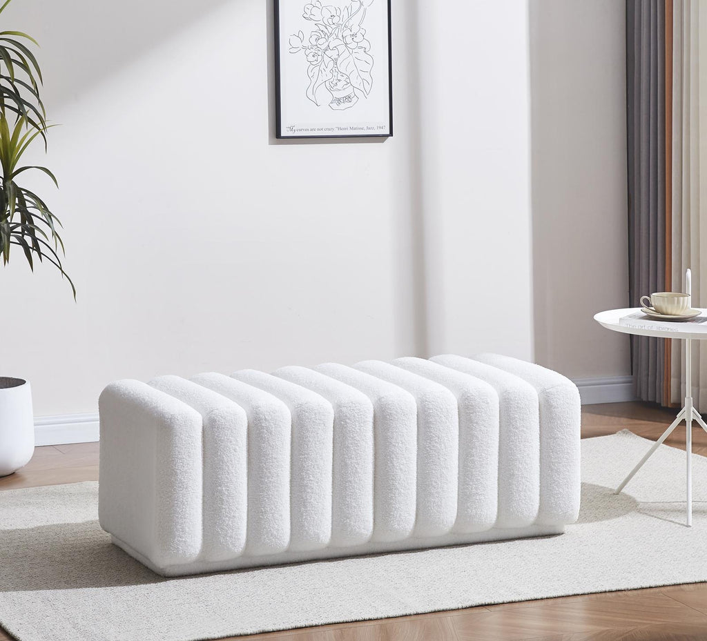 Fraser Country Boucle Bench - White