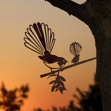 Load image into Gallery viewer, MetalBird Piwakawaka Fantail &amp; Baby Garden Art