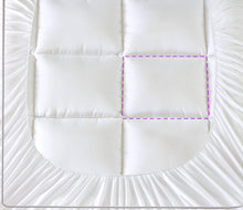 Load image into Gallery viewer, Fraser Country 1000gsm Bamboo Mattress Topper - Single