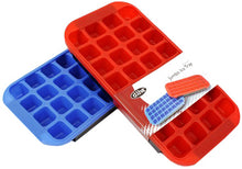 Load image into Gallery viewer, Flexible Jumbo Ice Cube Tray - Blue - D.Line