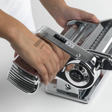 Load image into Gallery viewer, Marcato Atlas Pasta Machine With Motor