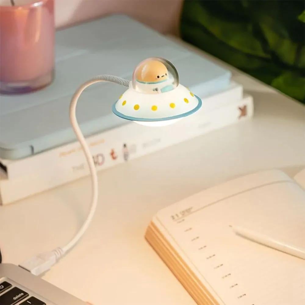 Firebox: Astro Tayto USB Reading Light