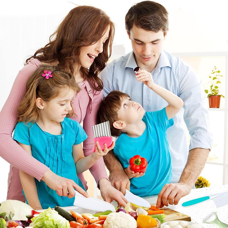 8 Pcs Plastic Kitchen Knife Set for Kids - Pink