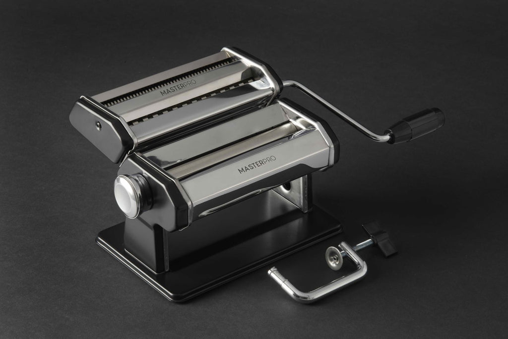 MasterPro: Extra Wide Pasta Machine (25x25x18cm)