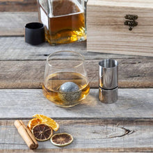 Load image into Gallery viewer, Davis &amp; Waddell: Flinders Whisky Glass Set
