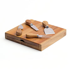 Load image into Gallery viewer, Po di Fame: Clamshell - Cheese Board
