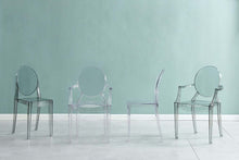 Load image into Gallery viewer, Matt Blatt Set of 2 Philippe Starck Victoria Ghost Chair Replica (Clear)