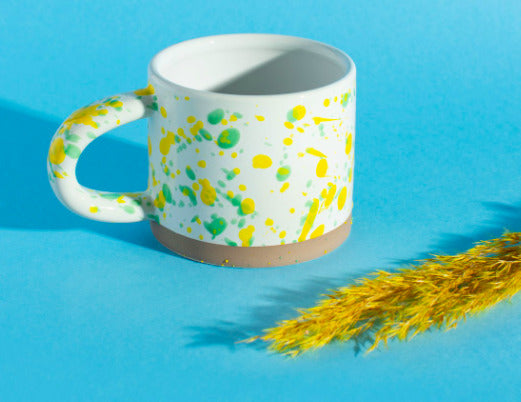 Sass &Belle: Yellow And Green Splatterware Mug - Sass & Belle