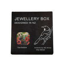 Load image into Gallery viewer, Fantail Jewellery Box - AM Trading