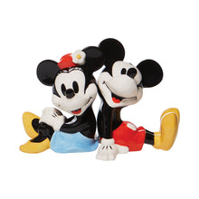 Load image into Gallery viewer, Disney: Salt &amp; Pepper Shaker Set - Mickey &amp; Minnie Mouse
