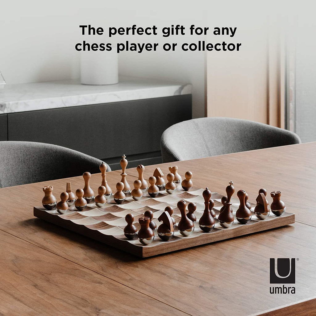 UMBRA Wobble Chess Set