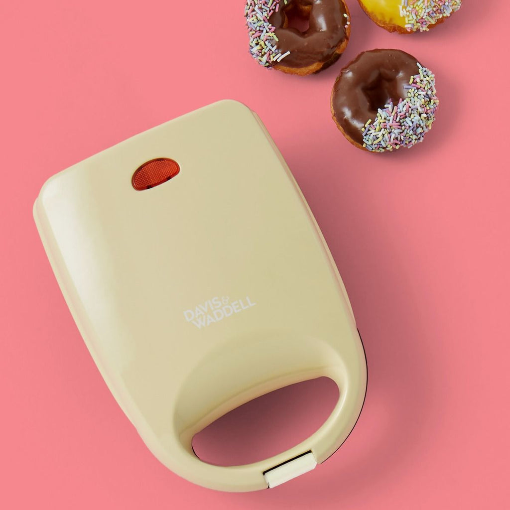 Davis & Waddell: Electric Mini Donut Maker