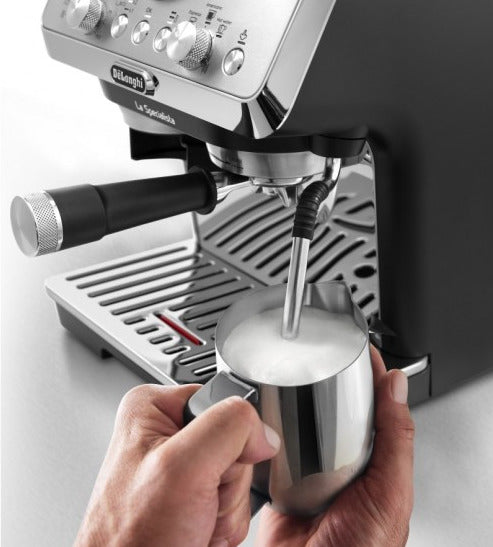 De'Longhi: La Specialista Arte Manual Coffee Machine (Metal)