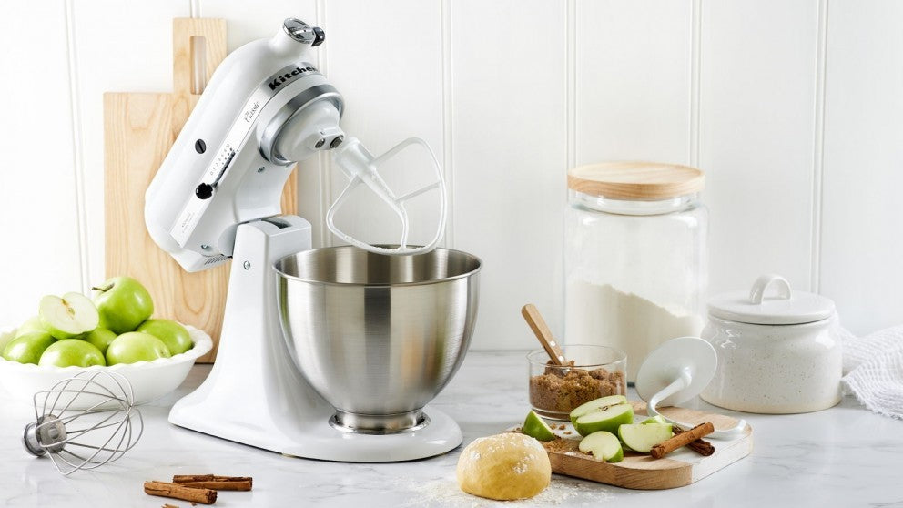 KitchenAid: Classic White Mixer (KSM45)