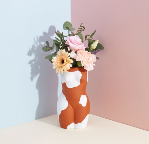 Doiy: Body Vase Small