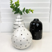 Load image into Gallery viewer, Bud Vases - Monochrome