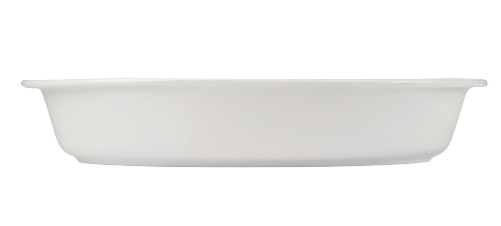 Maxwell & Williams: White Basics Oval Baker (31x20cm)