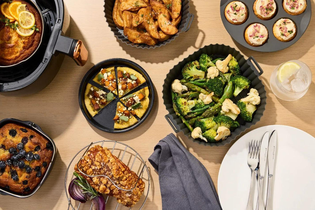 Maxwell & Williams: BakerMaker AirFry Cupcake Mould (21x4.8cm)