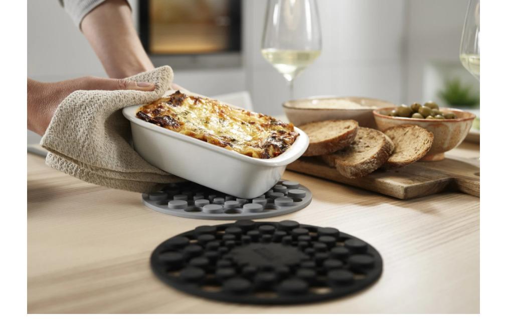 Joseph Joseph: Spot-On Silicone Trivets - Grey