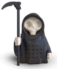Load image into Gallery viewer, Fred: Grim Steeper Tea Infuser