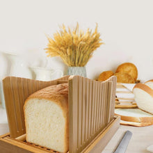 Load image into Gallery viewer, OZZYCOOK Bamboo Bread Slicer with Serrated Knife