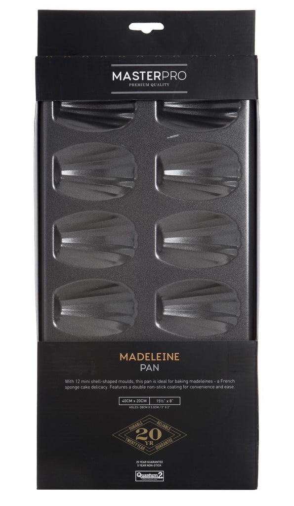 MasterPro: 12 Hole Madeleine Pan