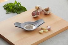 Load image into Gallery viewer, Grand Designs: Grate &amp; Crush - 2 in 1 Garlic Crusher