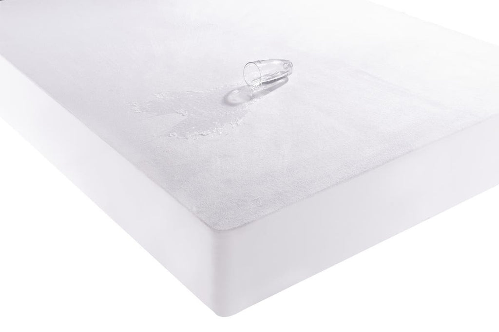 Ovela: Waterproof Bamboo Fitted Mattress Protector (Double)