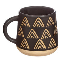 Load image into Gallery viewer, Sass &amp; Belle: Wax Resist Triangles Black Mug (360ml)