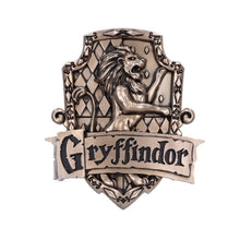 Load image into Gallery viewer, Harry Potter: Gryffindor Wall Plaque (20cm)