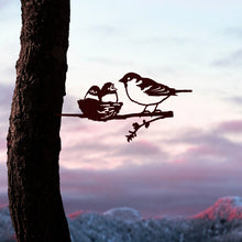Load image into Gallery viewer, Metalbird: Sparrow &amp; Chicks Garden Art