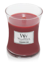 Load image into Gallery viewer, Woodwick Candle - Cinnamon Chai (Medium)