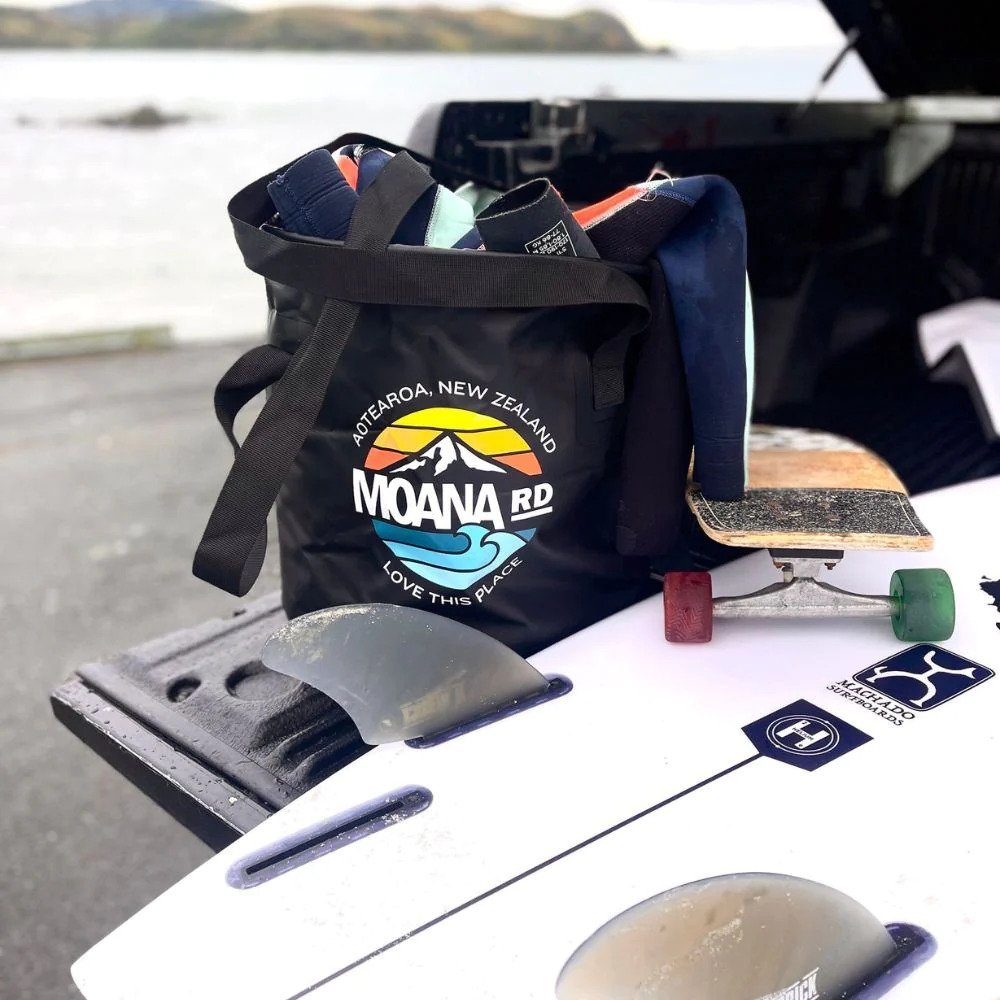 Moana Road: Adventure Bucket Raglan