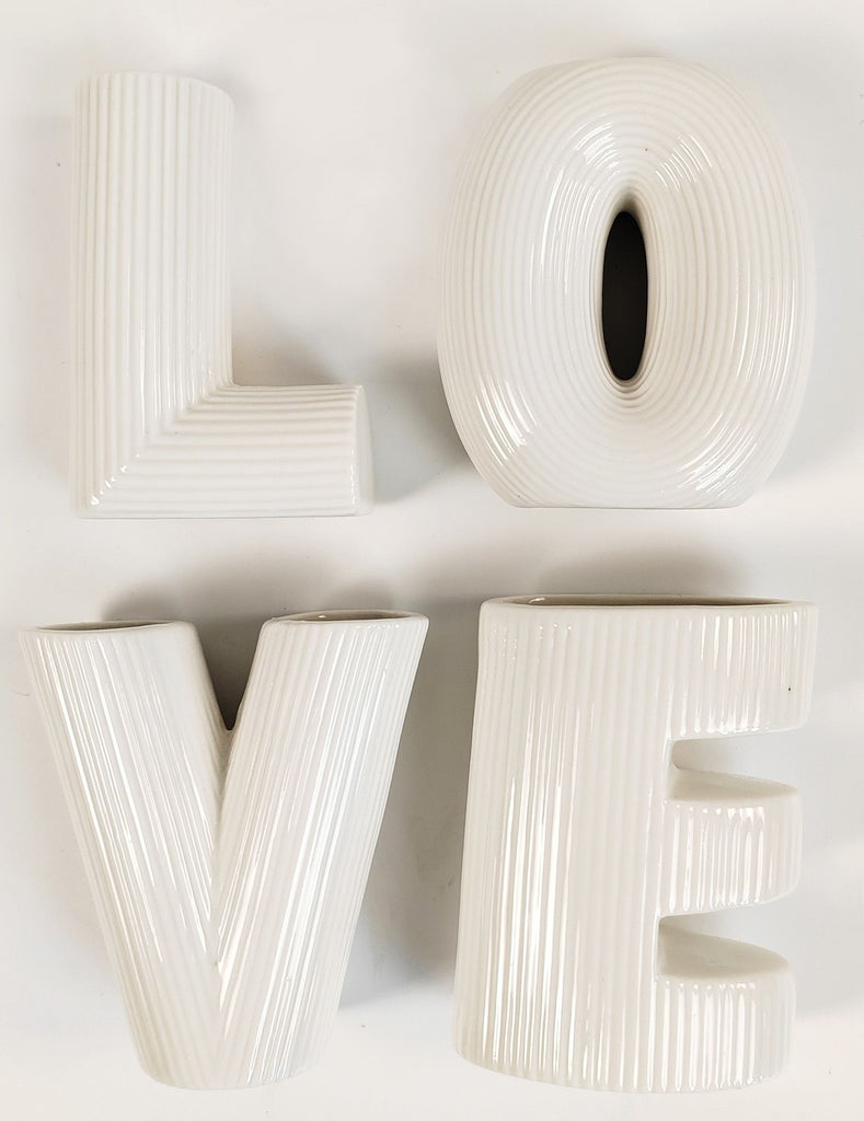 Urban Products: Erina LOVE Letter Vase - White (9.5cm) - Set of 4