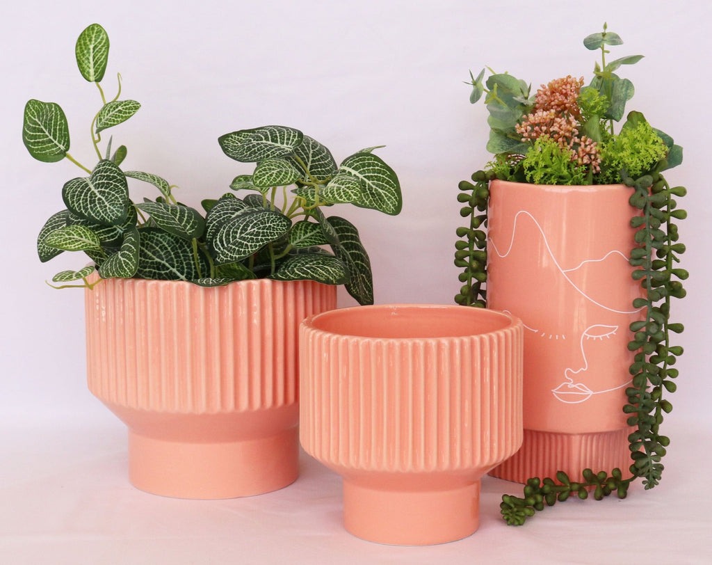 Urban Products: Nova Face Vase - Pink (22cm)