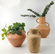 Load image into Gallery viewer, Urban Products: Roman Abstract Vase - Ochre (22x32cm)