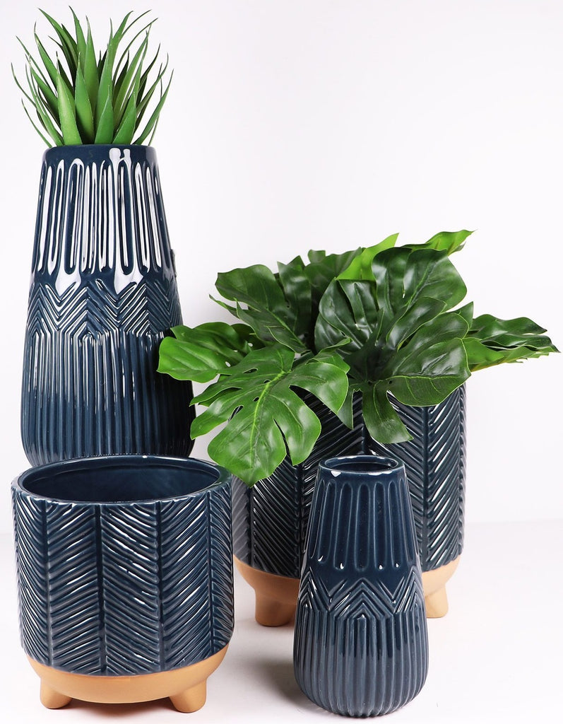 Urban Products: Zari Vase - Navy (Small - 14cm)