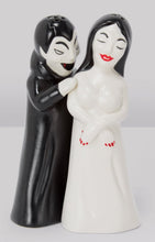 Load image into Gallery viewer, Killstar: Vampyre Salt &amp; Pepper Shaker Set