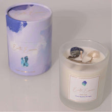 Load image into Gallery viewer, Crystal Soy Wax Candle - White Sage, Clear Quartz &amp; Lapis