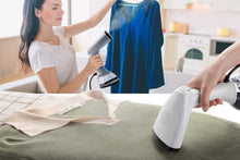 Load image into Gallery viewer, Kogan SteamShot GS3000 handheld Garment Steamer