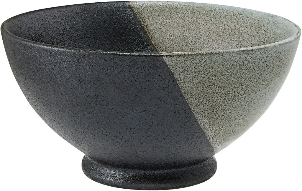 Maxwell & Williams: Umi Footed Bowl (25x4.5cm)