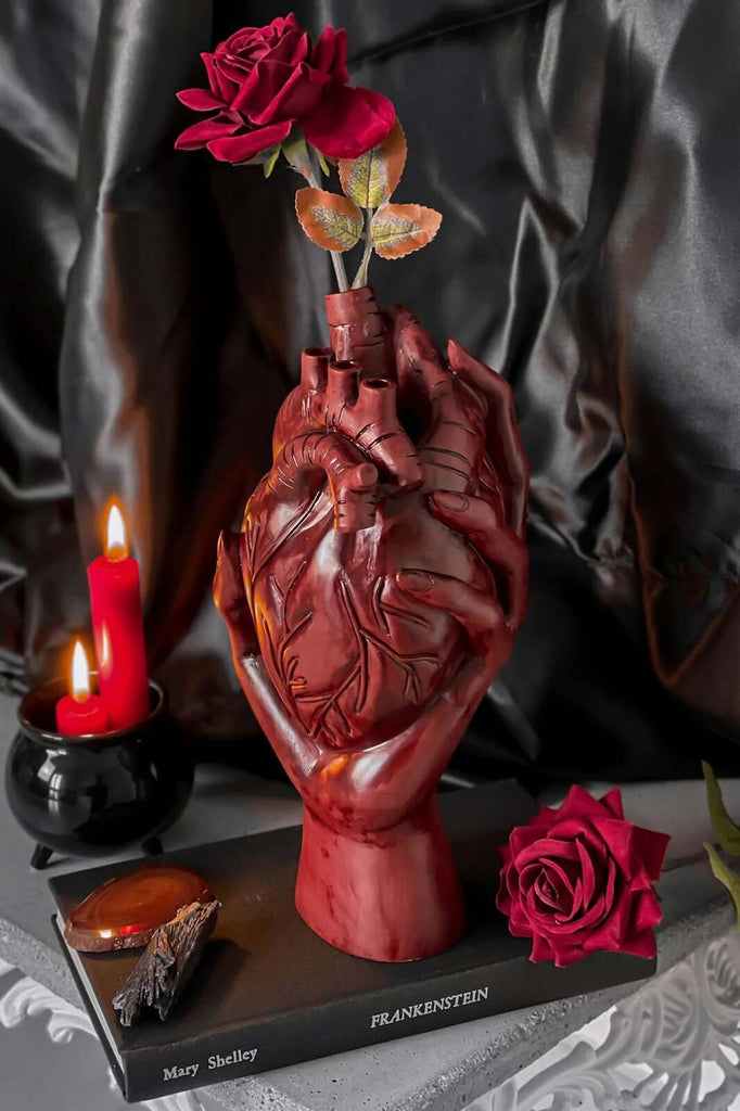 KillStar: Hold My Heart Vase