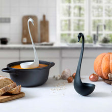 Load image into Gallery viewer, Ototo: Swanky Floating Ladle - Pink