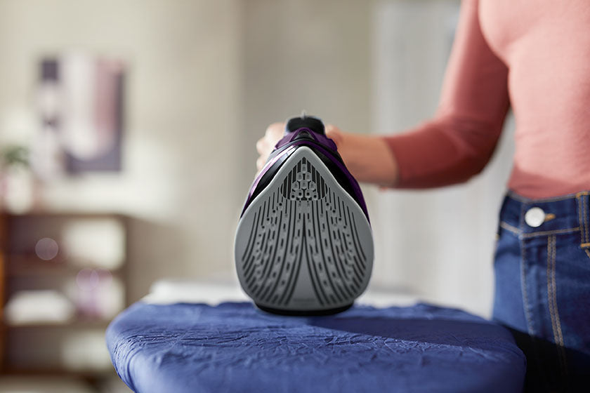 Philips: 5000 Series Steam Iron - Dark Purple