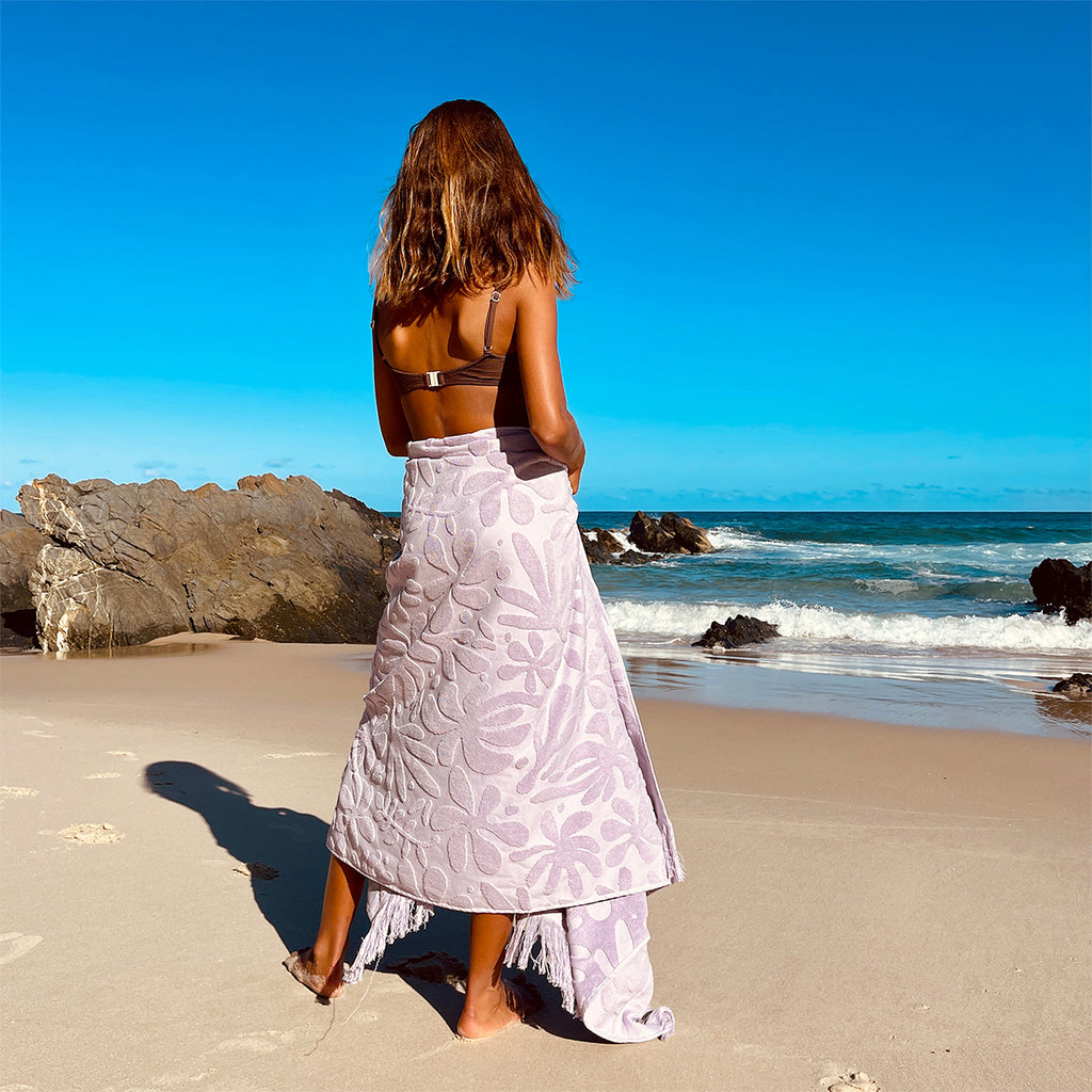 Sunnylife: Luxe Towel - Rio Sun Pastel Lilac