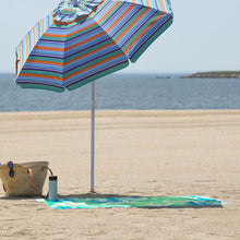 Load image into Gallery viewer, Beach Chair Cover with Storage Pocket - Green