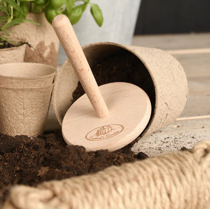 Esschert Design: Pot Tamper