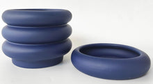 Load image into Gallery viewer, Urban Products: Naomi Ring Planter with Saucer - Midnight