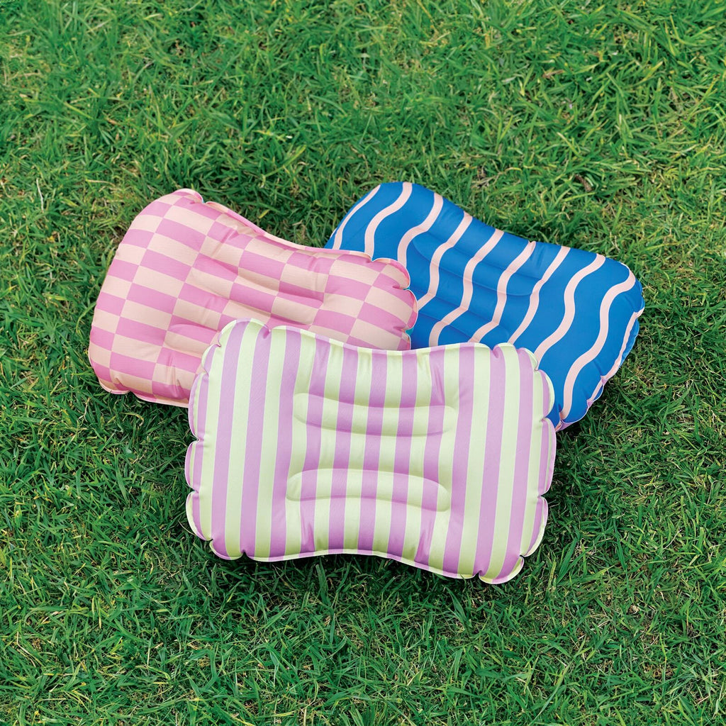 isGift: Eclectic Summer Inflatable Beach Pillow (10cm) - Assorted